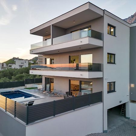 Villa Adria Макарска Экстерьер фото