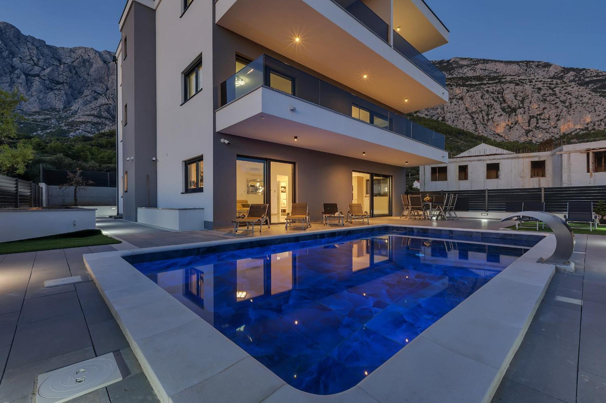 Villa Adria Макарска Экстерьер фото