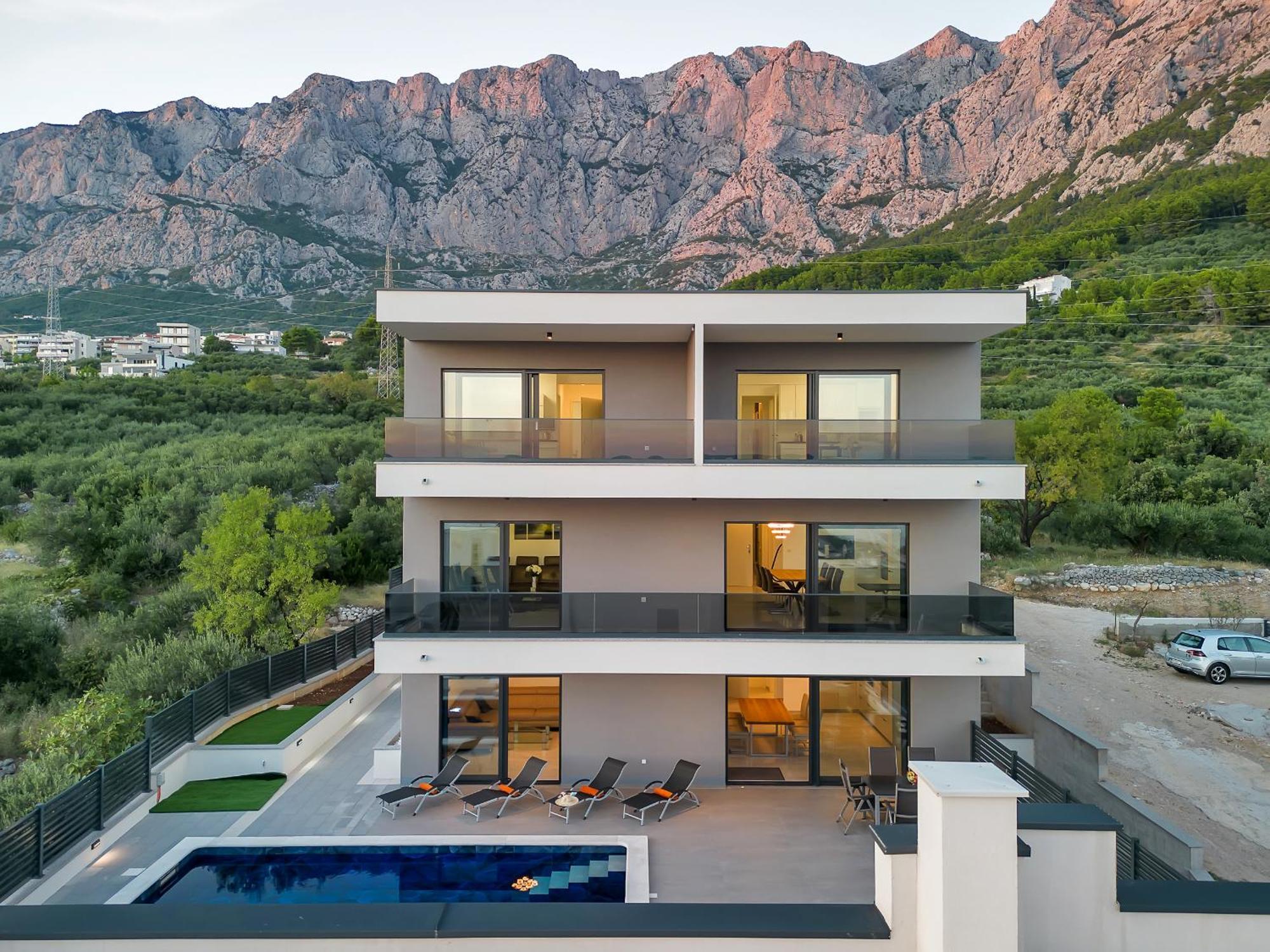 Villa Adria Макарска Экстерьер фото