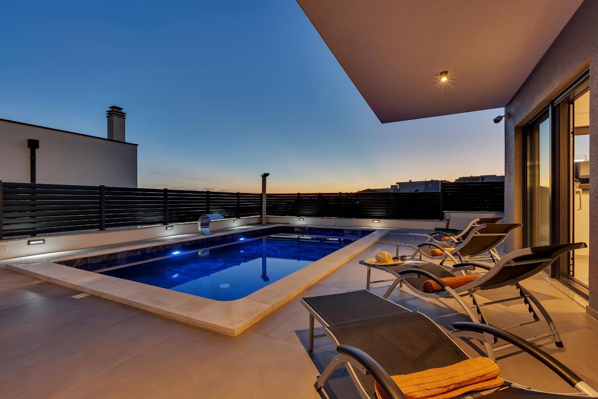 Villa Adria Макарска Экстерьер фото