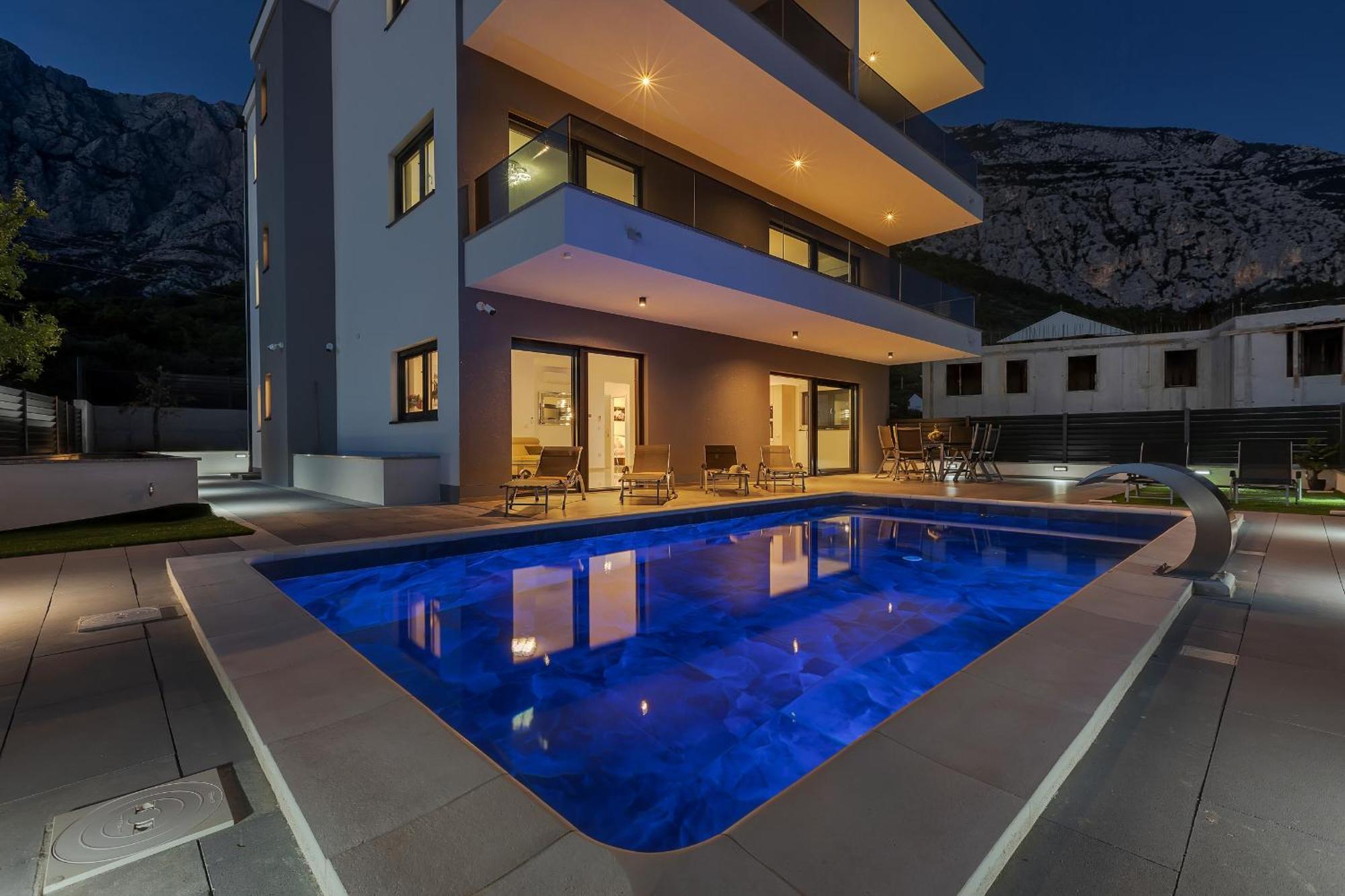 Villa Adria Макарска Экстерьер фото